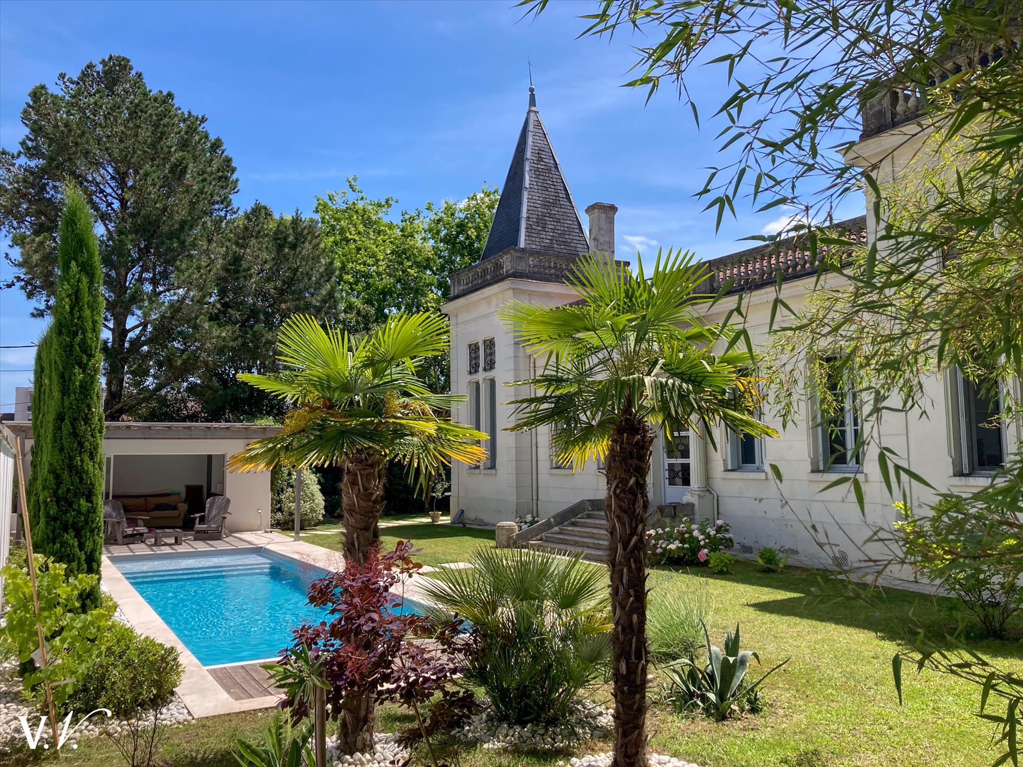 Bien de Prestige à BORDEAUX, 6 pièces à 1 580 000 €