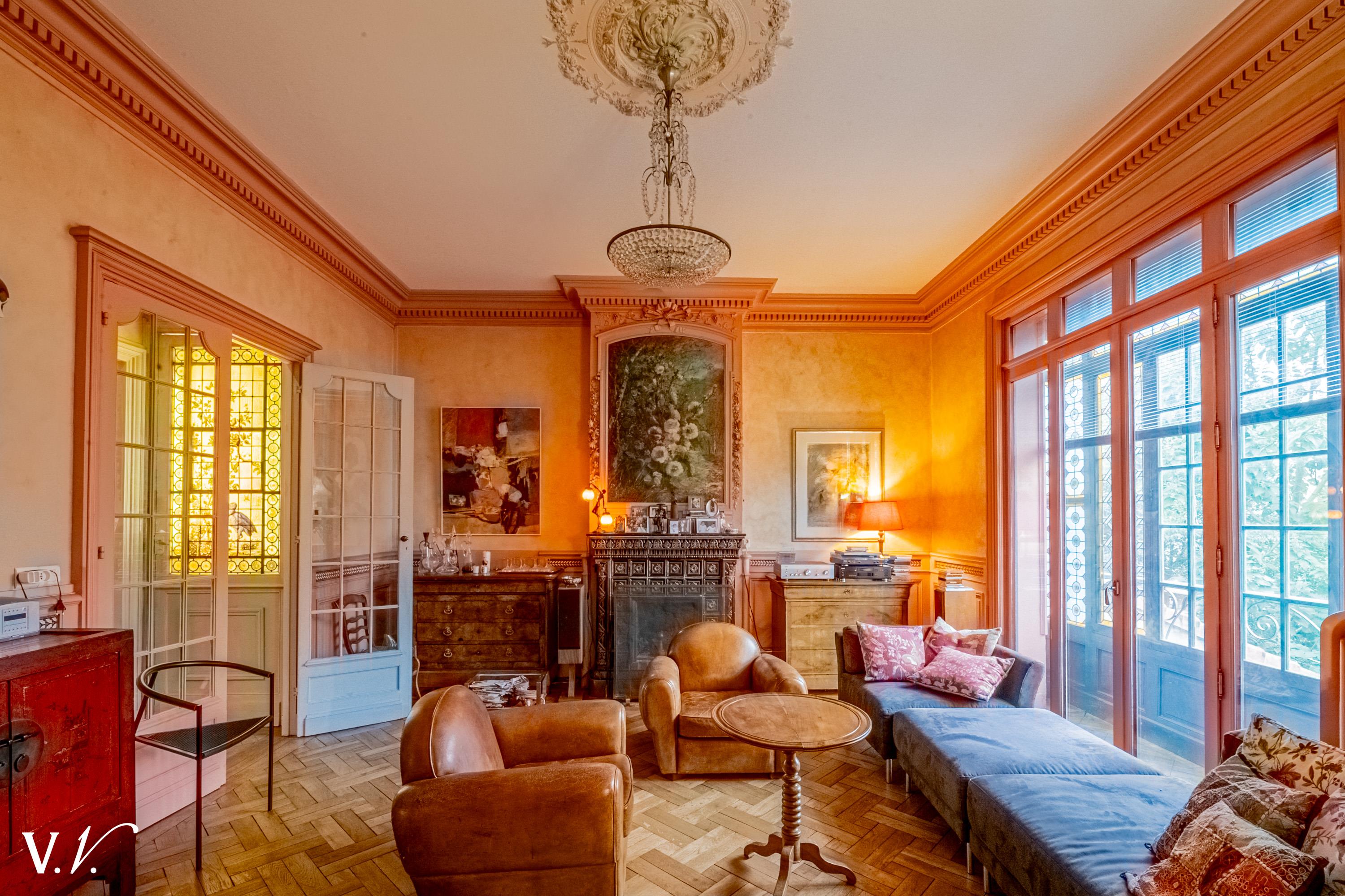 Bien de Prestige à BORDEAUX, 8 pièces à 2 150 000 €