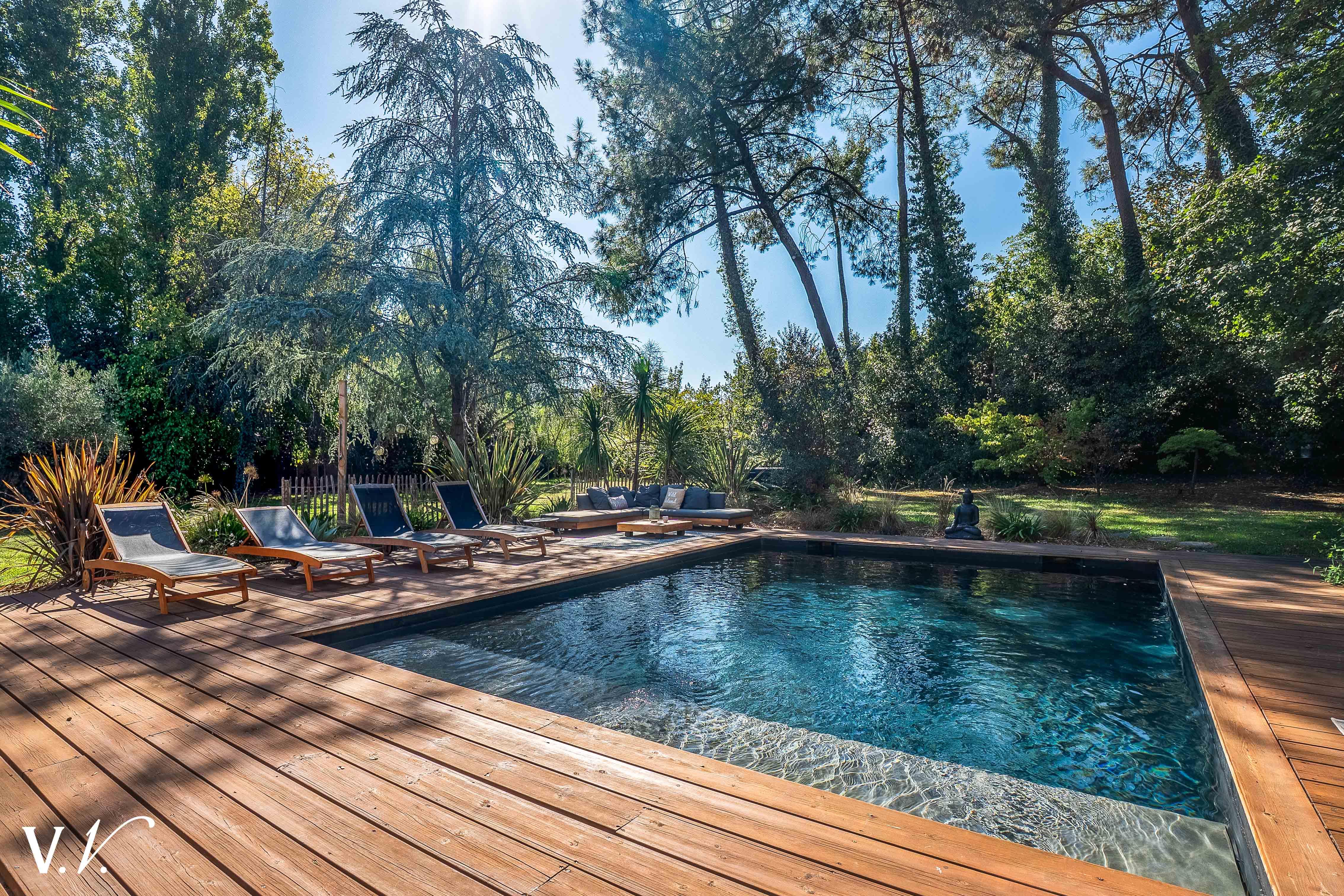 Bien de Prestige à MERIGNAC, 6 pièces à 1 463 000 €