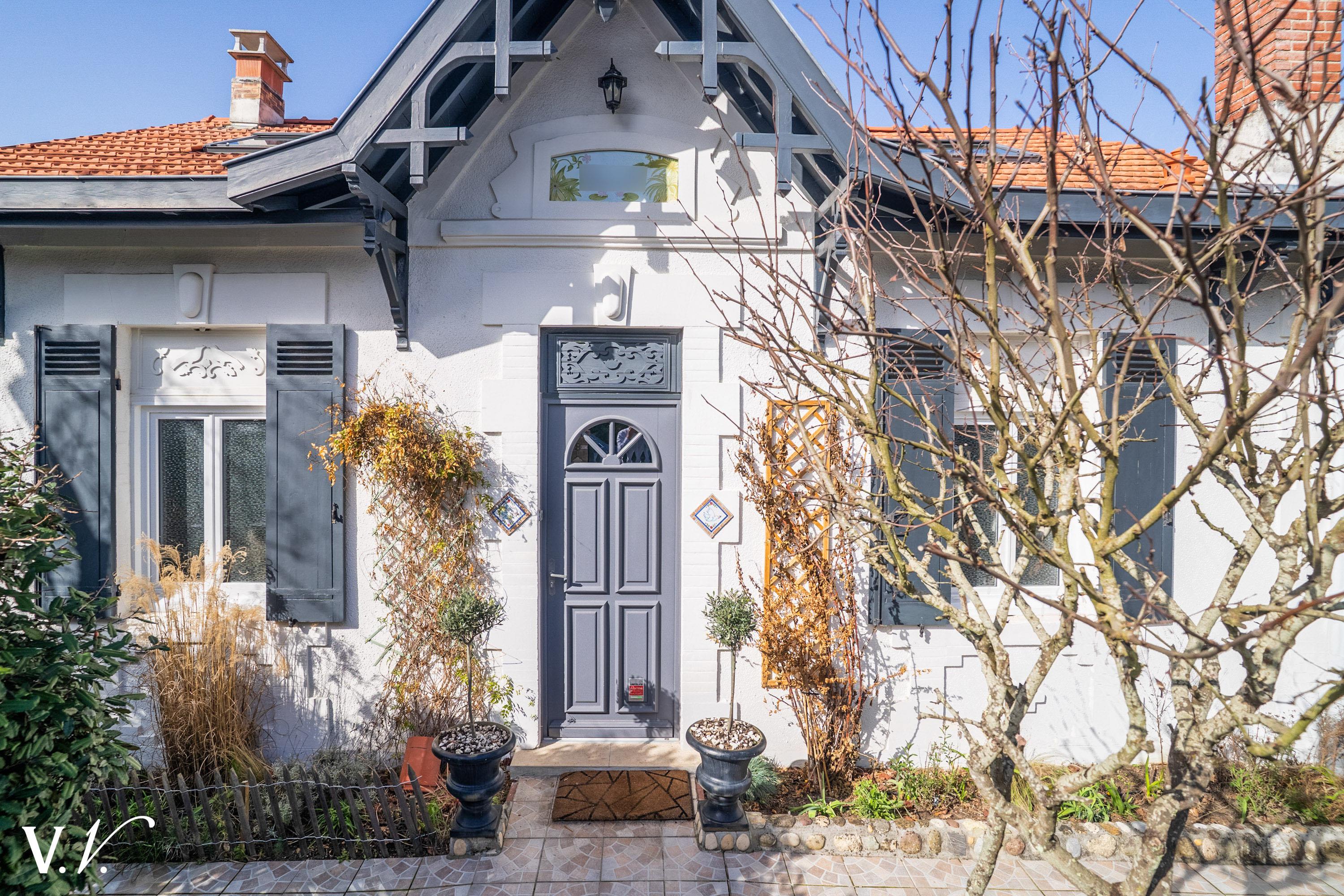 Bien de Prestige à ARCACHON, 6 pièces à 2 194 000 €