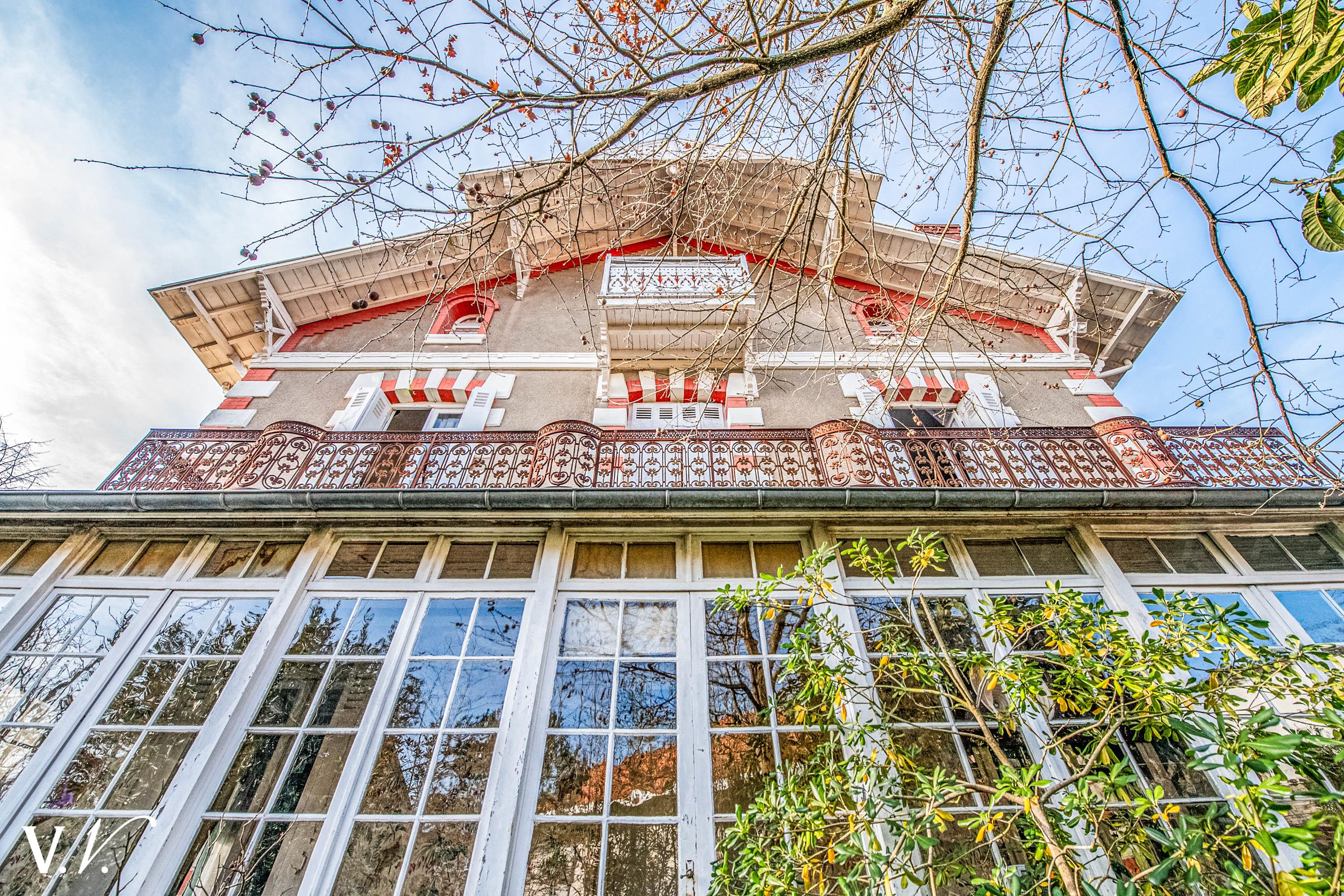 Bien de Prestige à ARCACHON, 12 pièces à 1 996 000 €