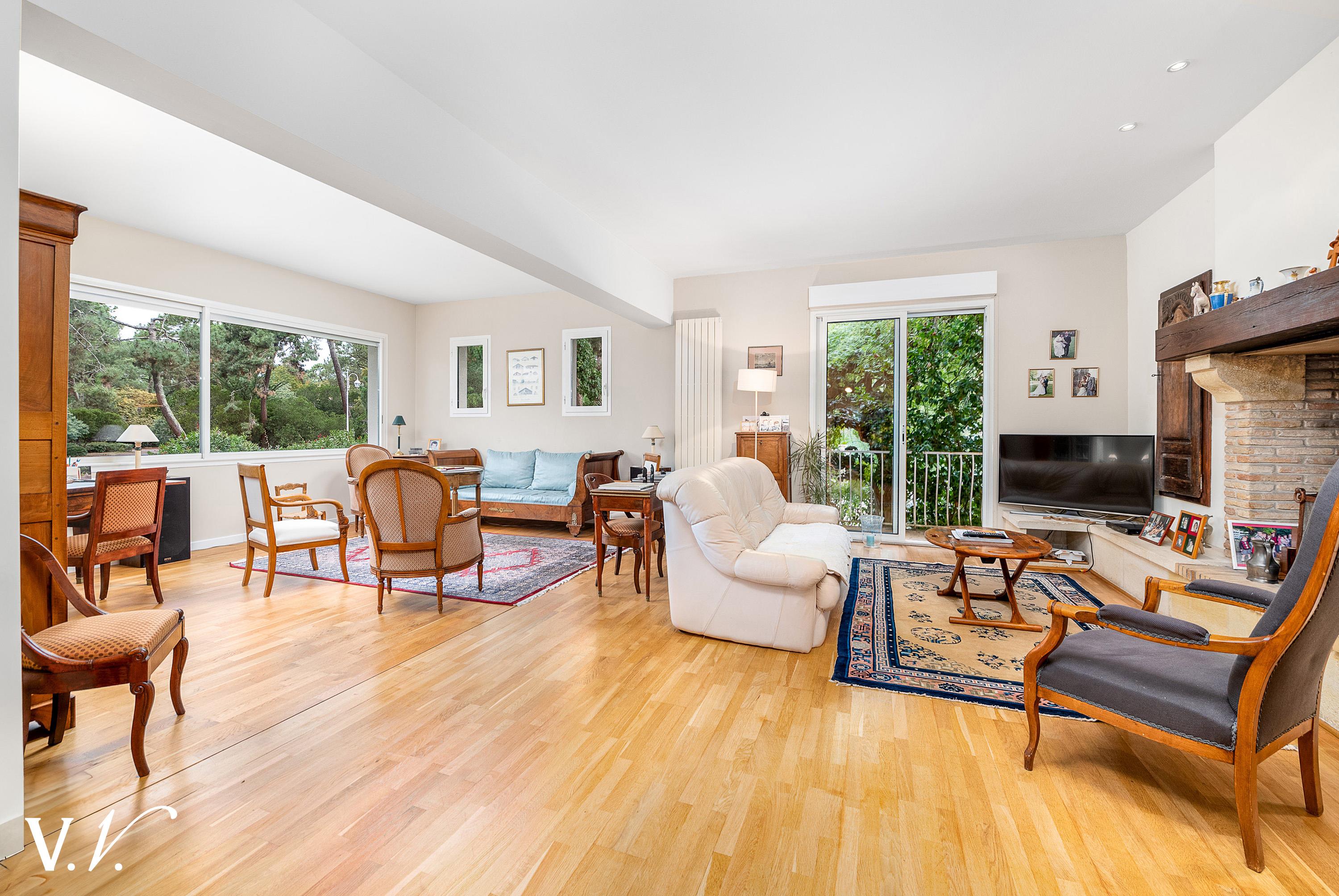 Bien de Prestige à ARCACHON, 8 pièces à 1 730 000 €