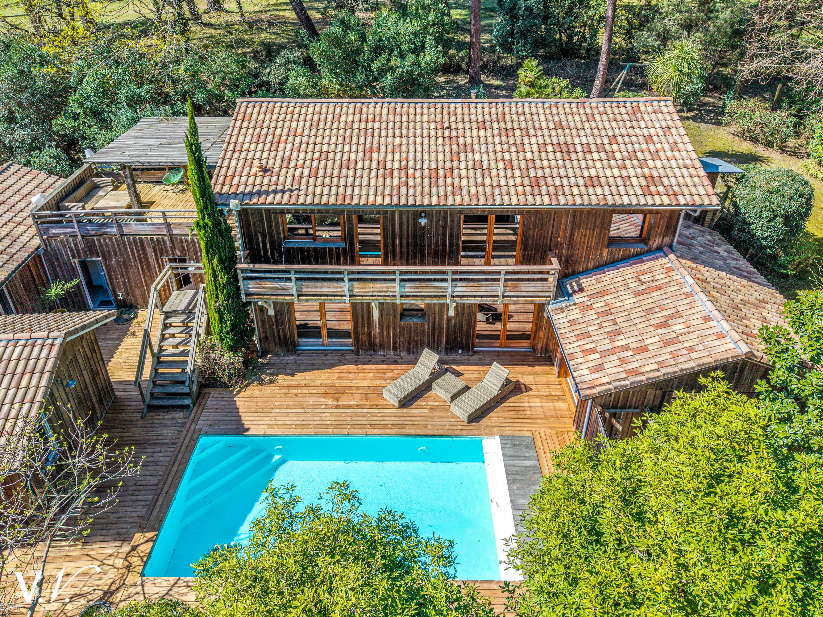 Bien de Prestige à BISCARROSSE, 8 pièces à 1 250 000 €