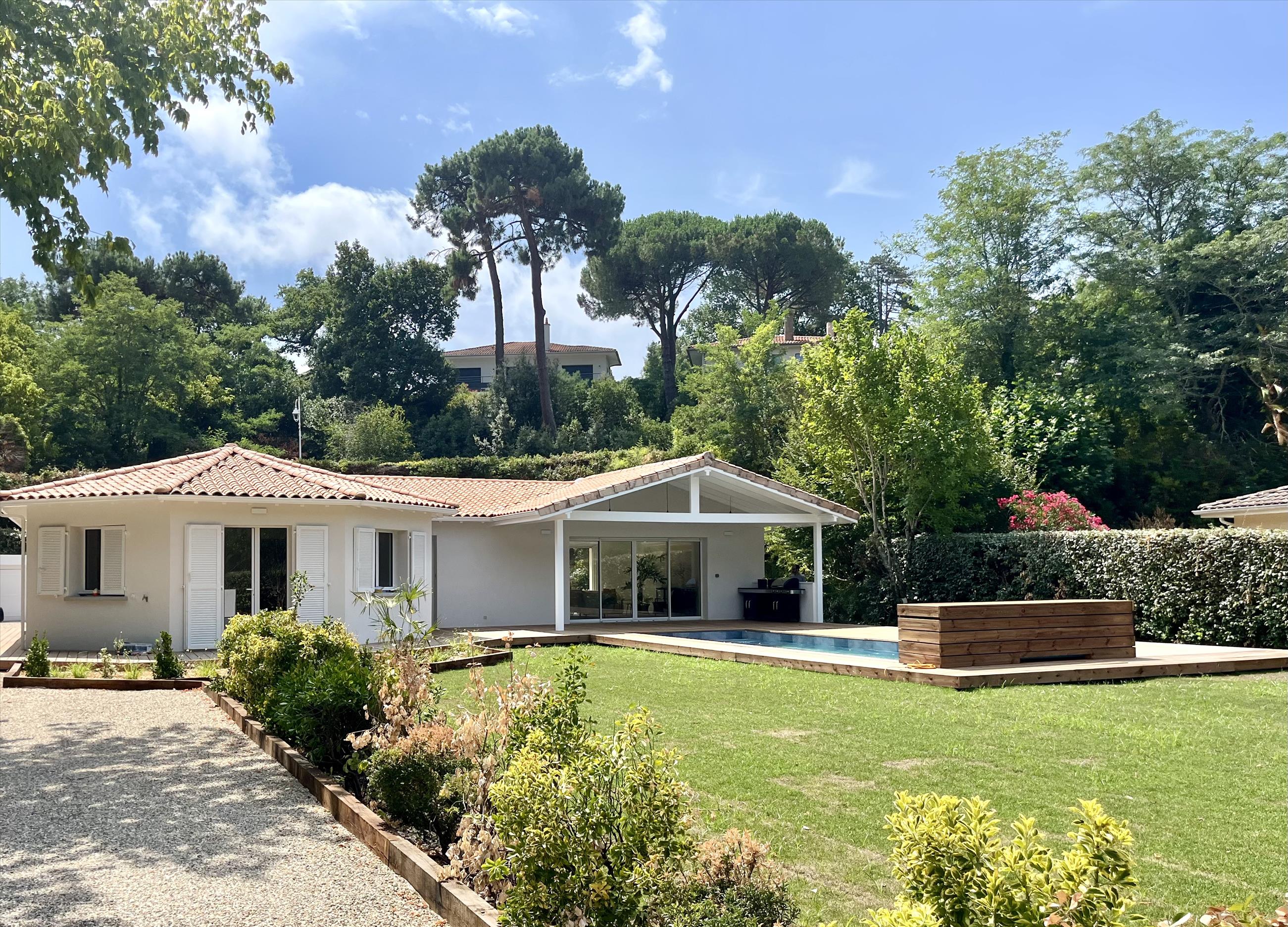 Bien de Prestige à ARCACHON, 6 pièces à 2 195 000 €