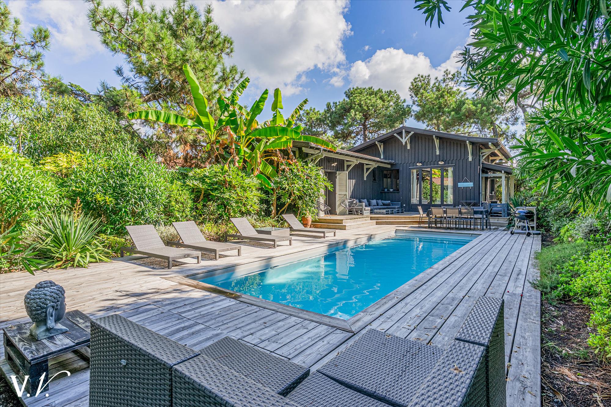 Bien de Prestige à LEGE CAP FERRET, 7 pièces à 2 900 000 €