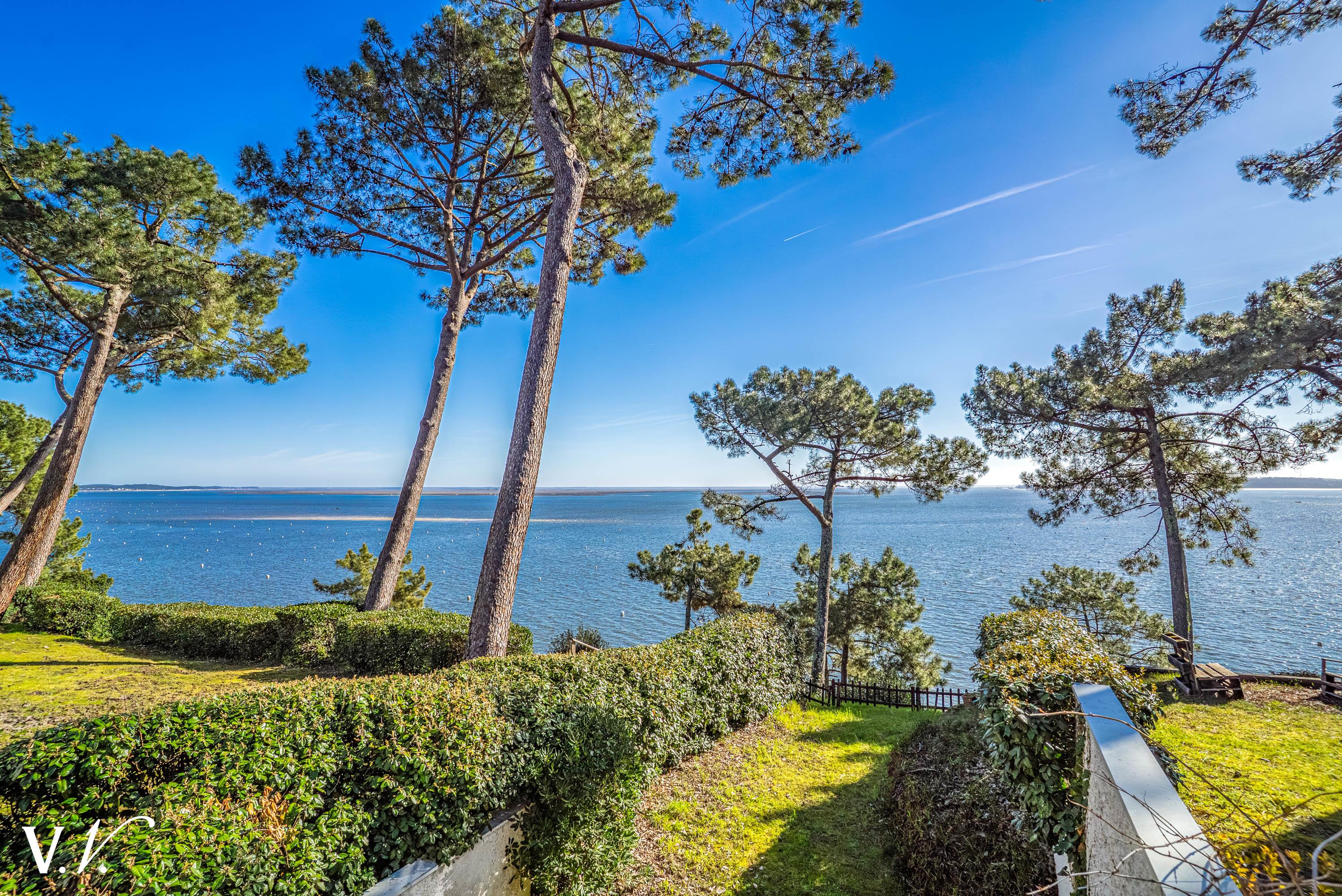 Bien de Prestige à LEGE CAP FERRET, 4 pièces à 1 515 250 €