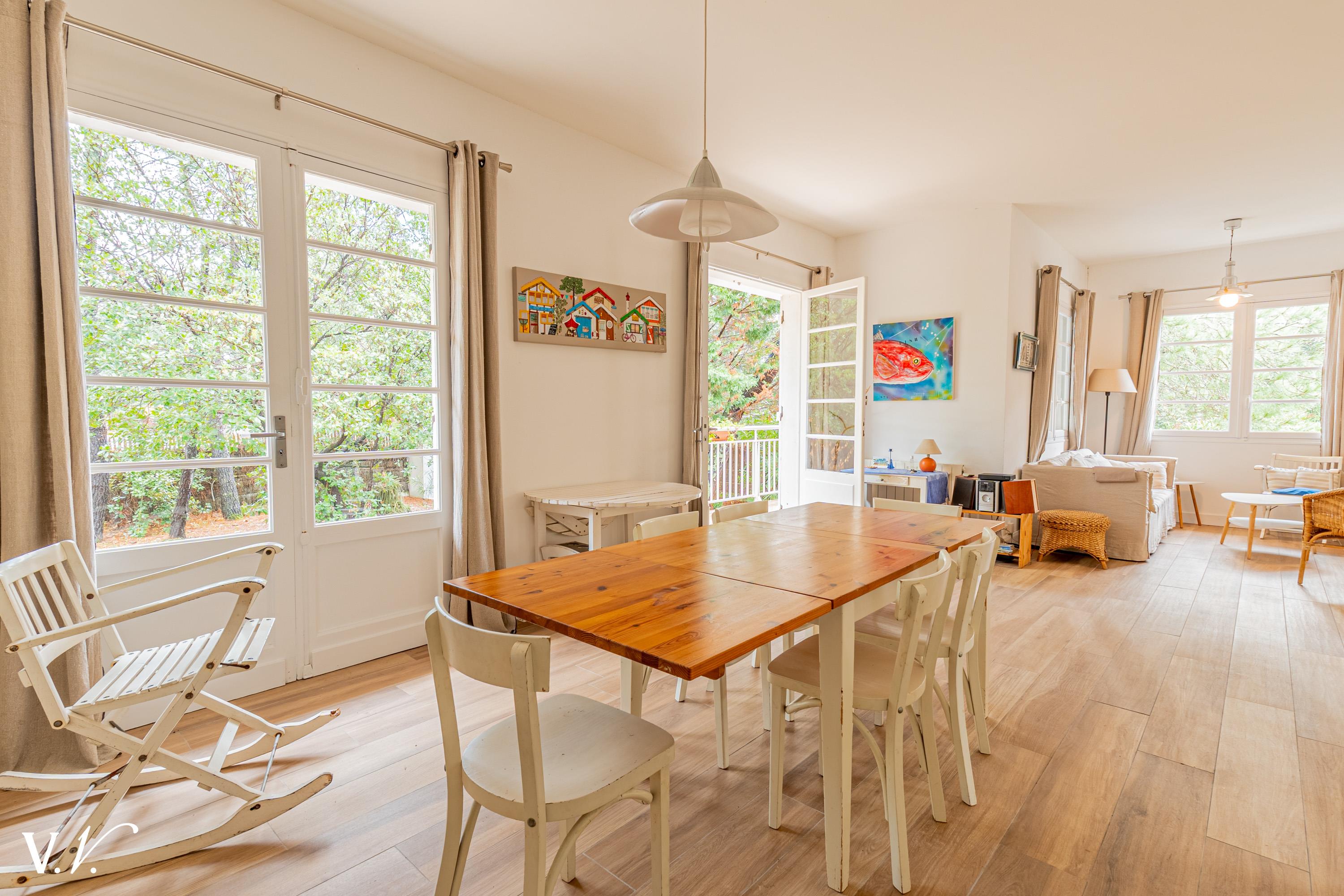 Bien de Prestige à LEGE CAP FERRET, 5 pièces à 1 700 000 €