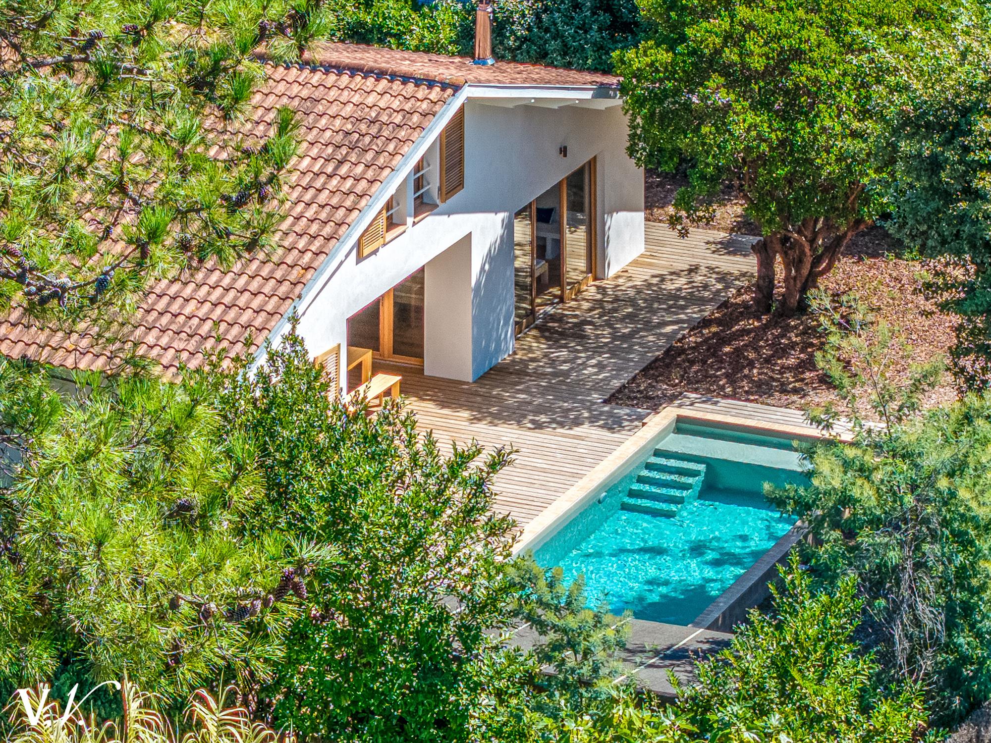 Bien de Prestige à LEGE CAP FERRET, 6 pièces à 2 090 000 €