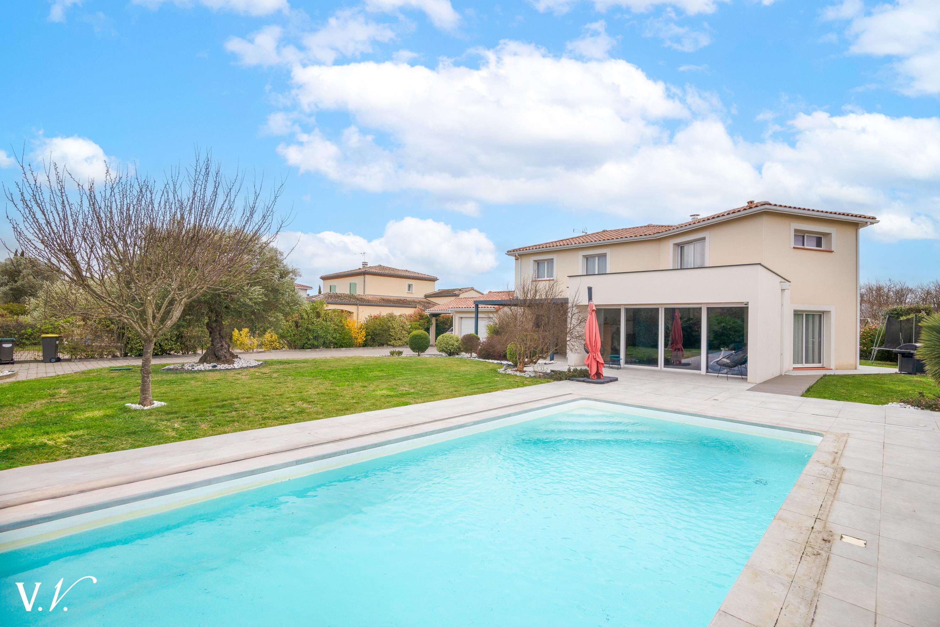 Bien de Prestige à TOURNEFEUILLE, 5 pièces à 819 000 €