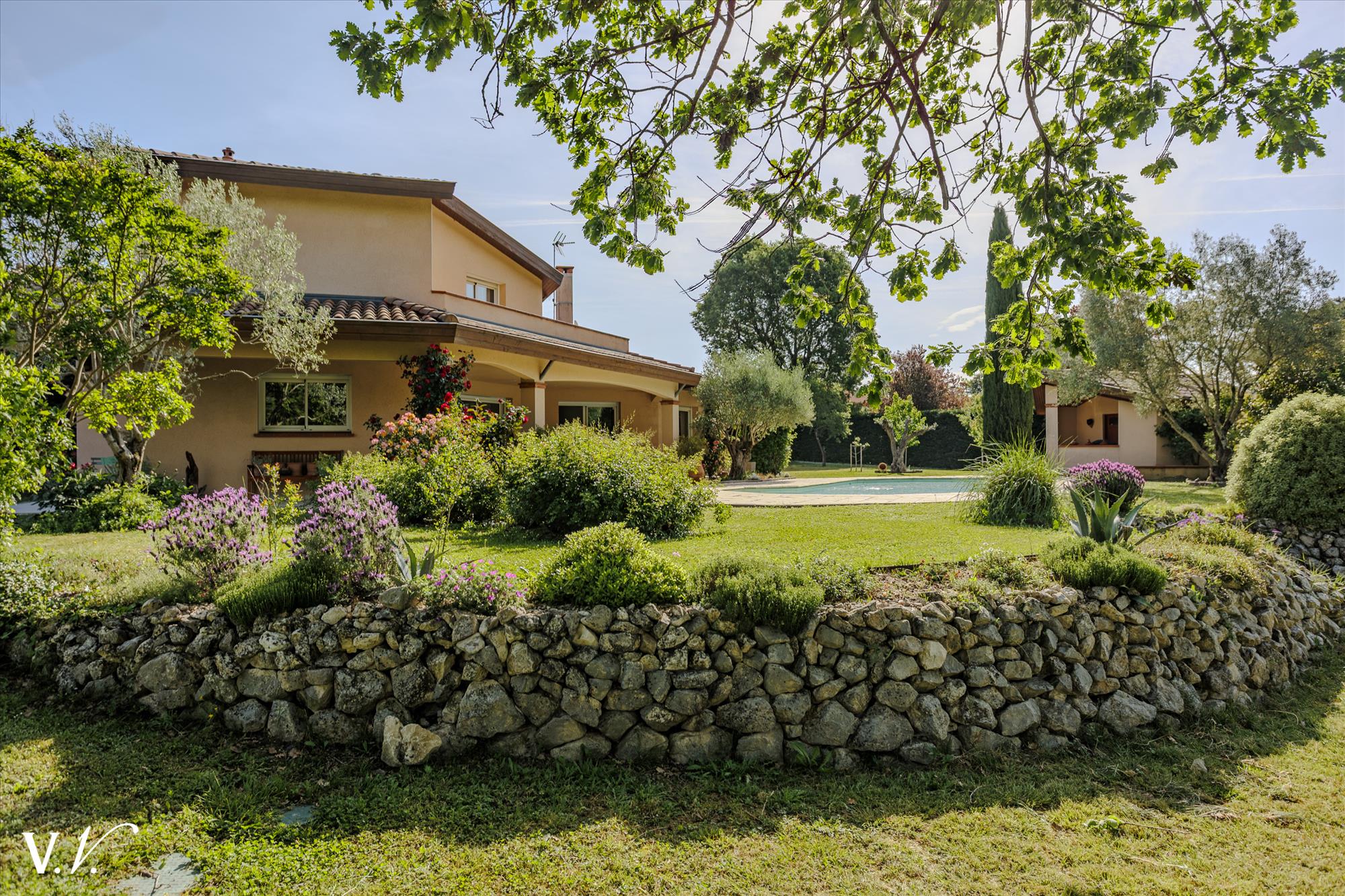 Bien de Prestige à ST JEAN, 7 pièces à 987 000 €
