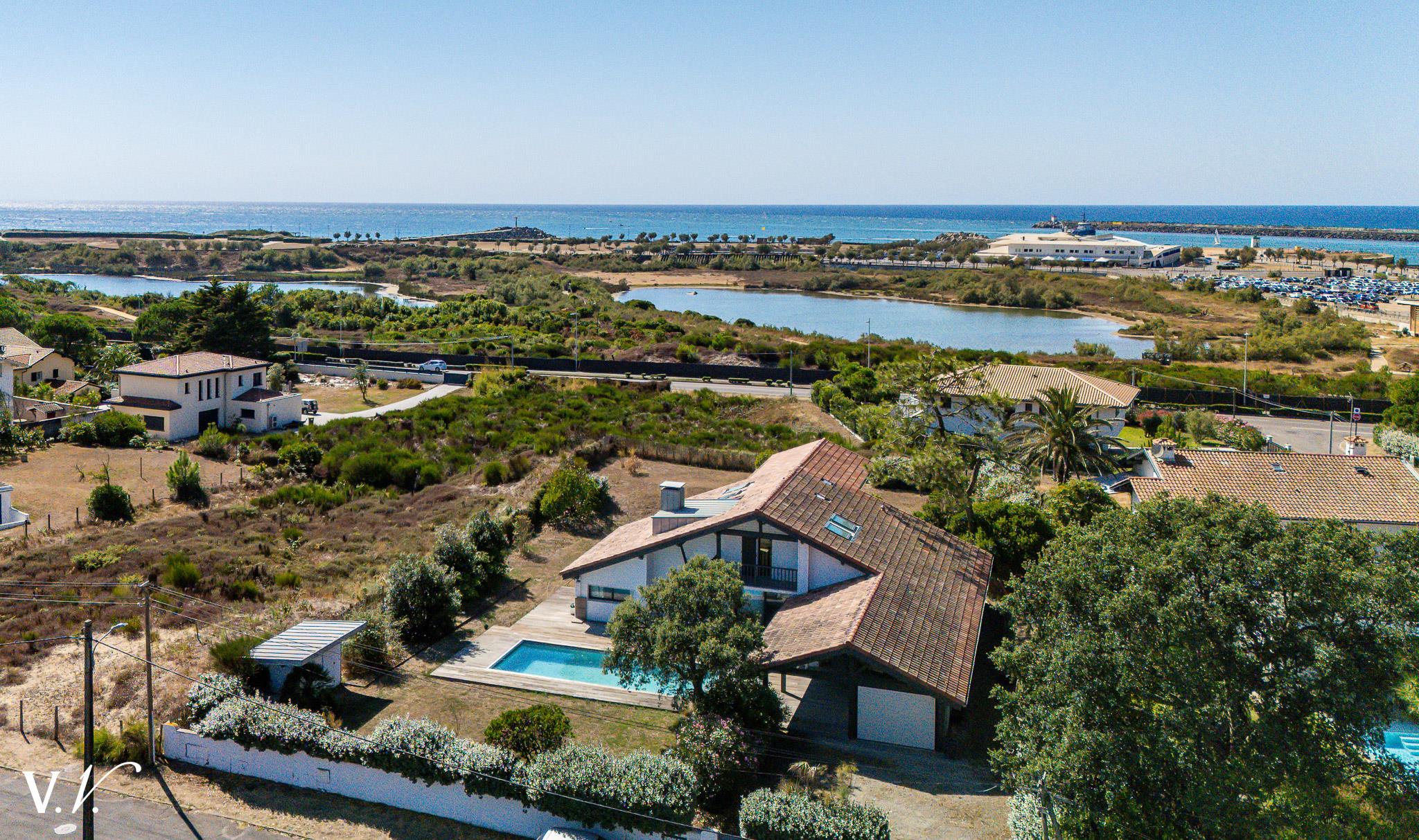 Bien de Prestige à ANGLET, 7 pièces à 2 990 000 €
