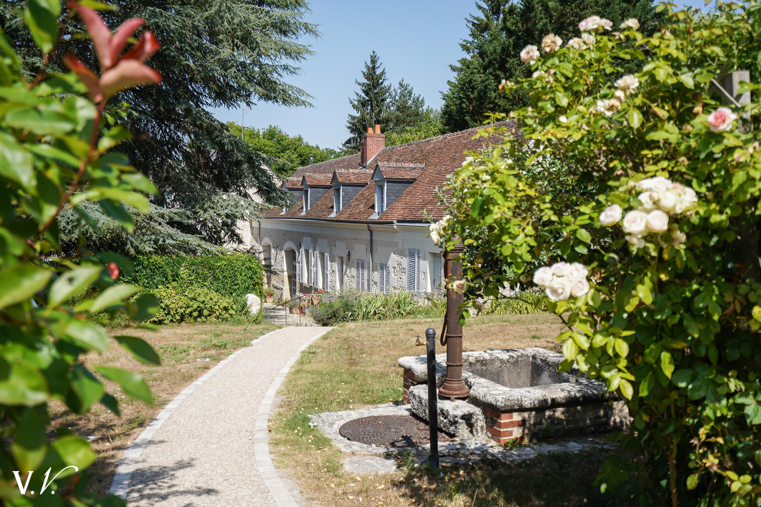 Bien de Prestige à FRANCUEIL, 16 pièces à 892 500 €