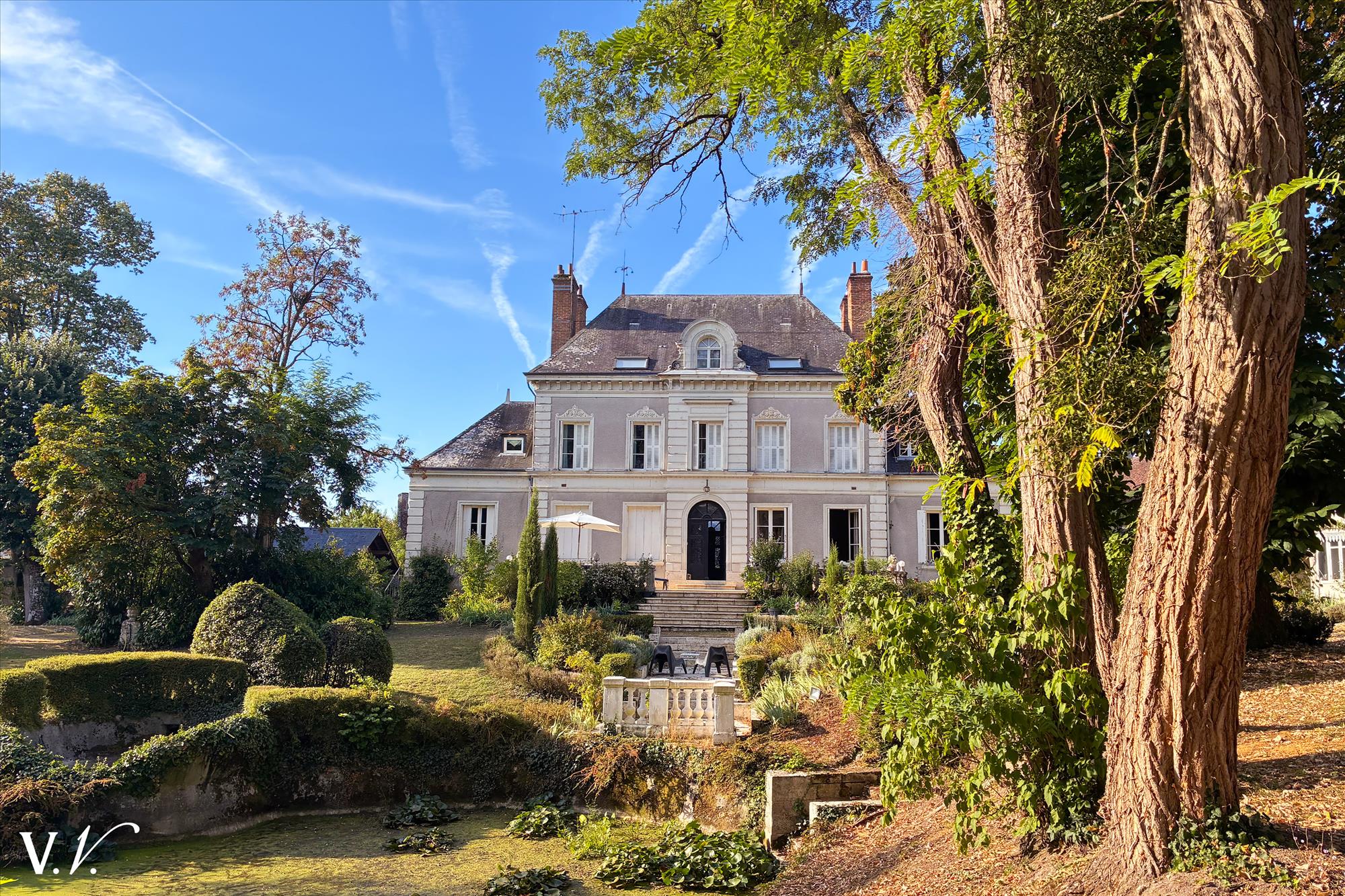 Bien de Prestige à ST GEORGES SUR CHER, 10 pièces à 1 200 000 €