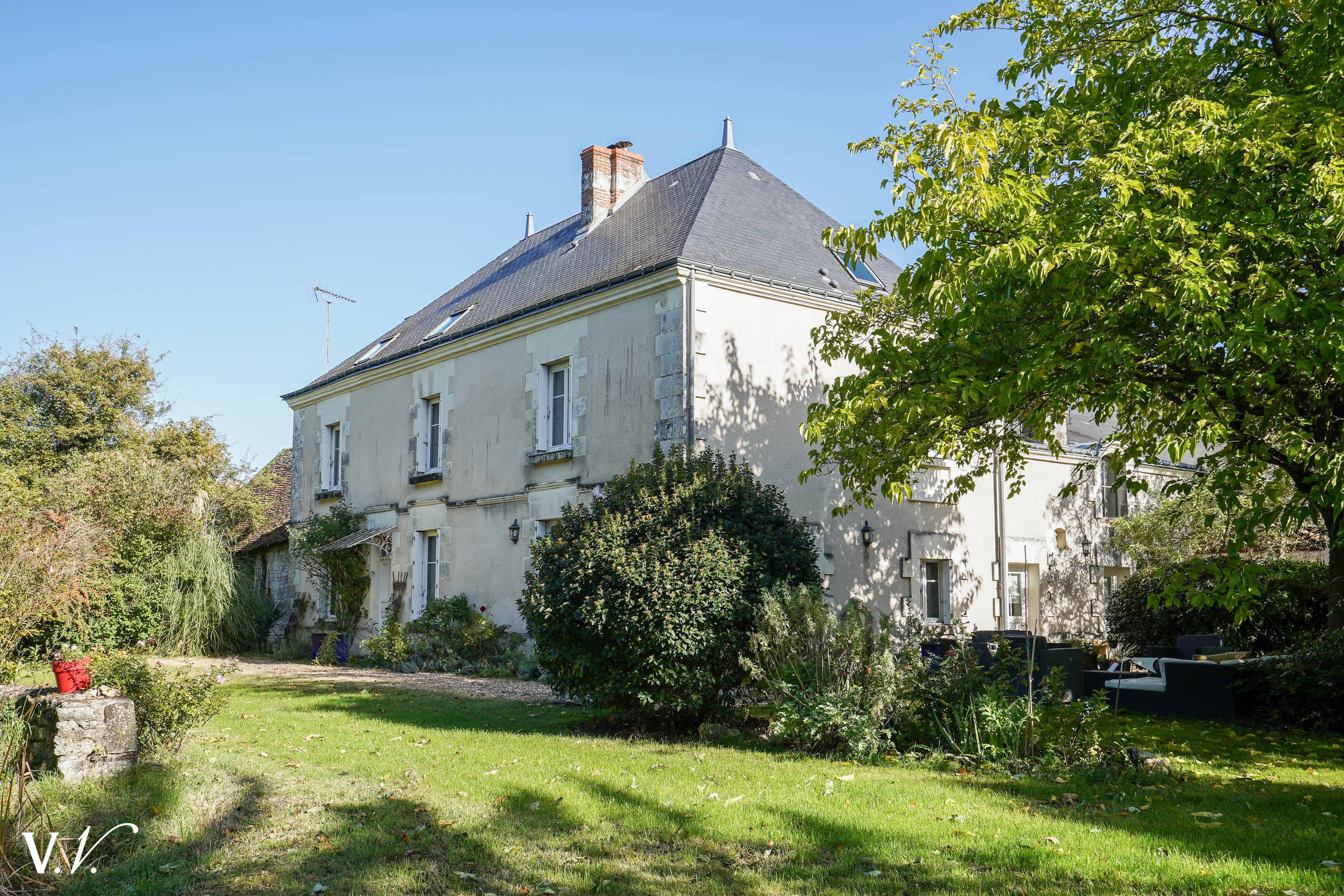 Bien de Prestige à SEPMES, 10 pièces à 670 000 €